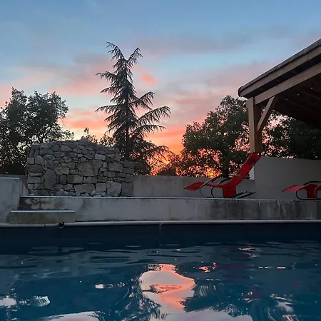 D'hôtes Avec Climatisation Et Terrasse Privée Couette-café 3*